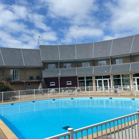 Le Voilier. Honfleur T2 Dans Residence Avec Piscine Équemauville Kültér fotó