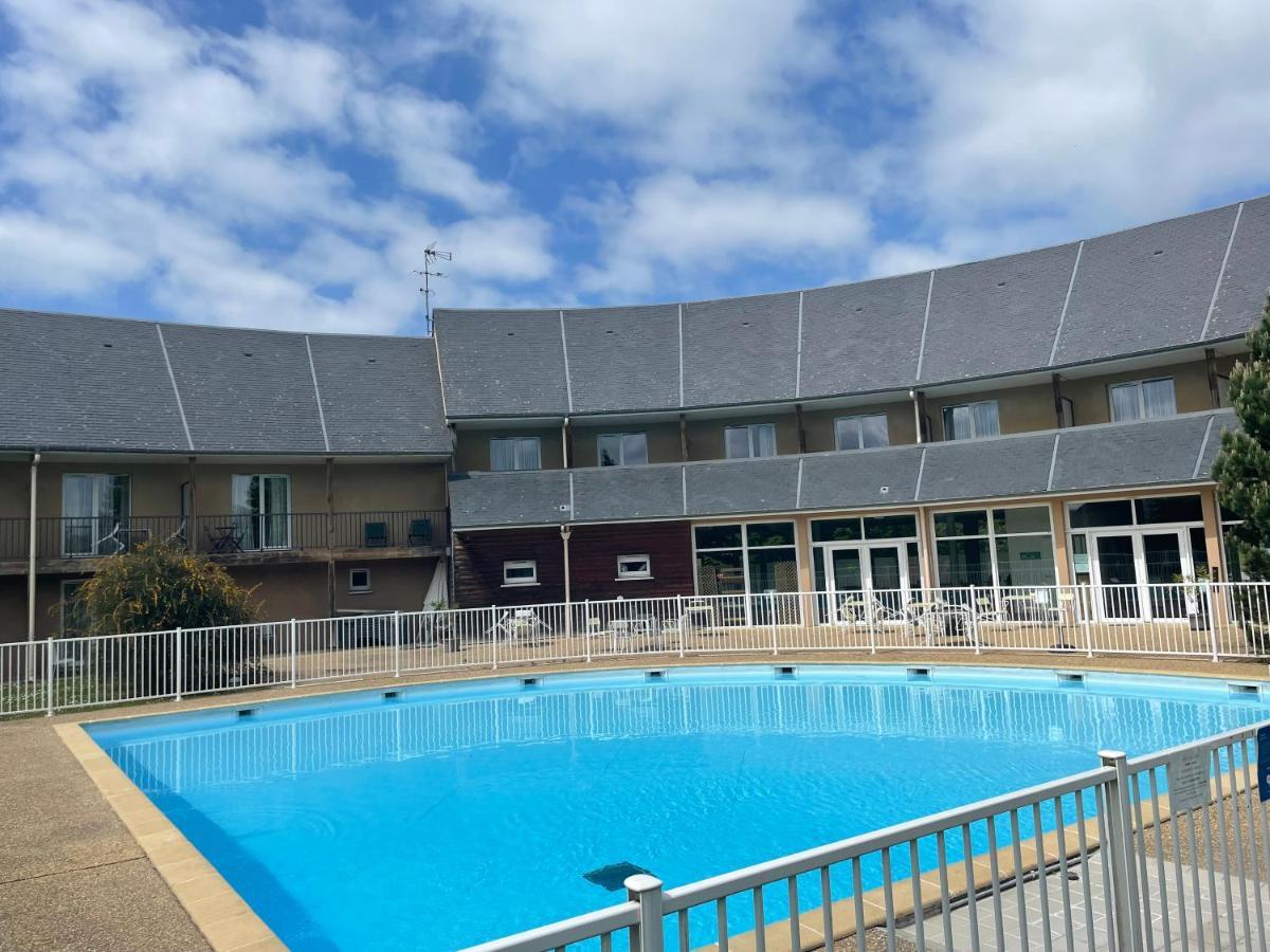 Le Voilier. Honfleur T2 Dans Residence Avec Piscine Équemauville Kültér fotó